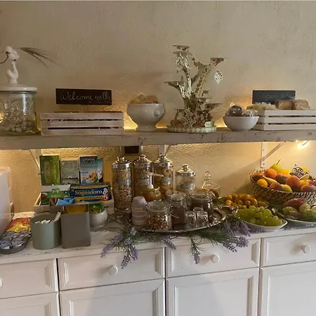 La Corte Del Gallo Quality Beb Bed & Breakfast *